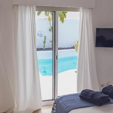 Guajara Piscina Climatiz Jacuzzi 714 Villa Corralejo