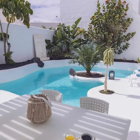 Villa Guajara Piscina Climatiz Jacuzzi 714 Corralejo