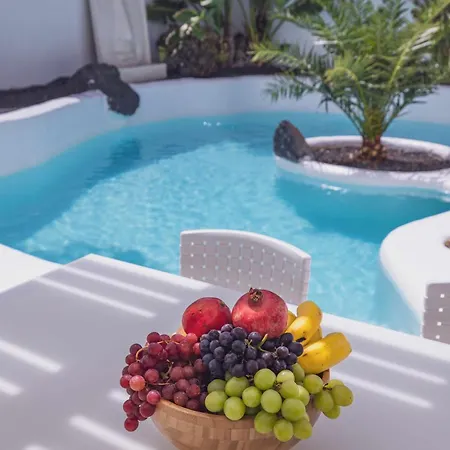 Guajara Piscina Climatiz Jacuzzi 714 Corralejo